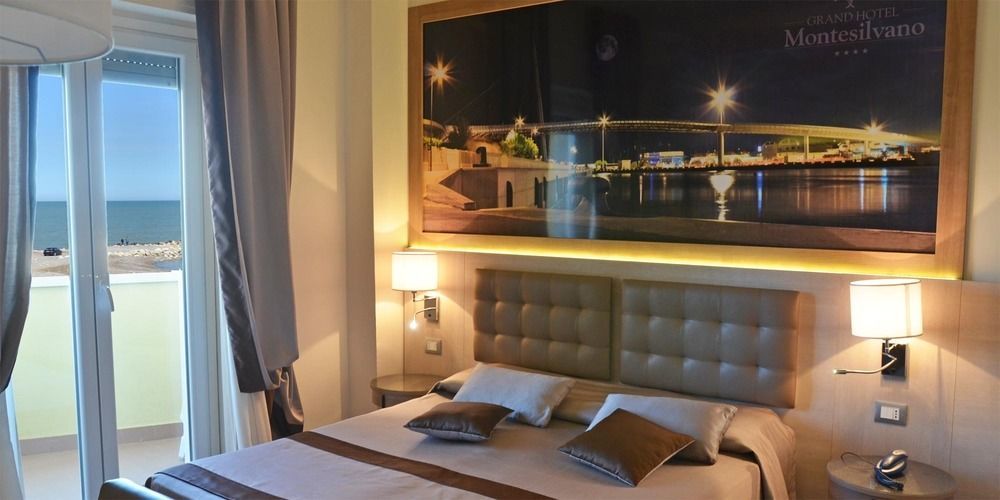 Grand Hotel Montesilvano Marina Екстериор снимка