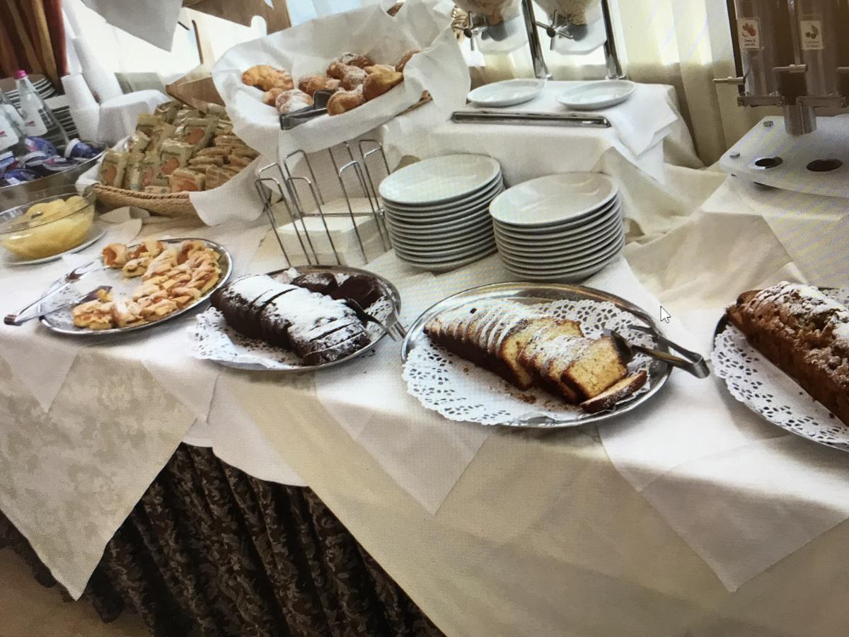 Grand Hotel Montesilvano Marina Екстериор снимка