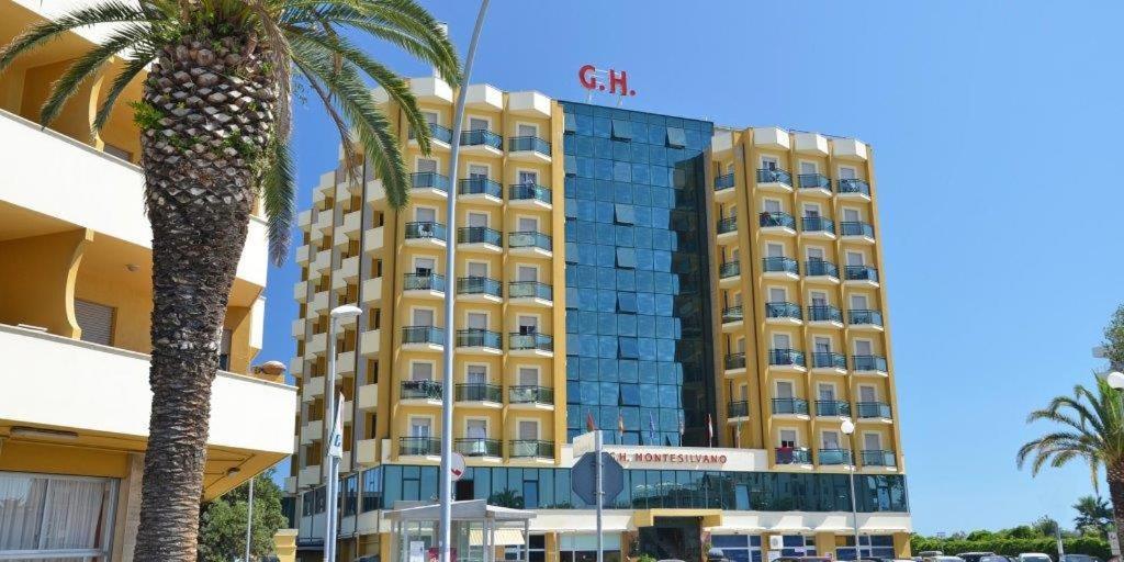 Grand Hotel Montesilvano Marina Екстериор снимка
